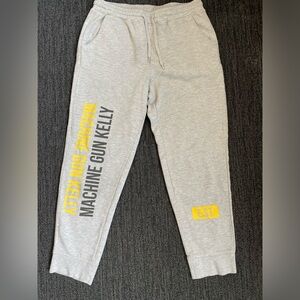 Machine Gun Kelly sweatpants